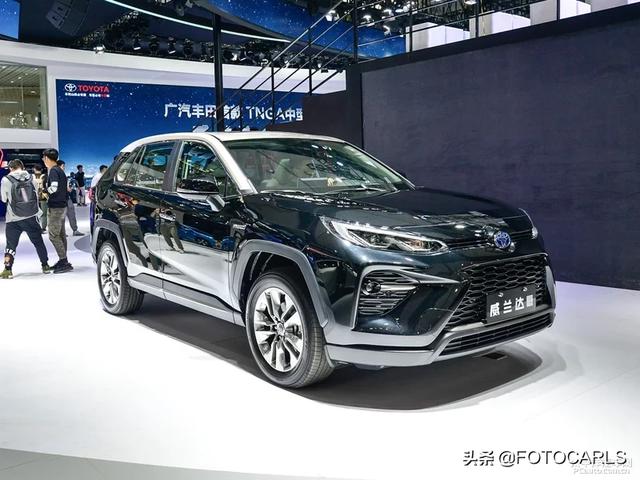 丰田威兰达6种车身颜色,30岁左右选哪款?