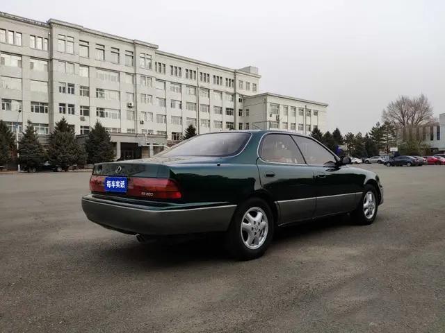 25年的經典情懷老車凌志es300