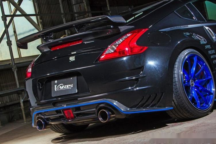 战神gtr的亲弟弟z34披上炫酷铠甲性能与外观相匹配