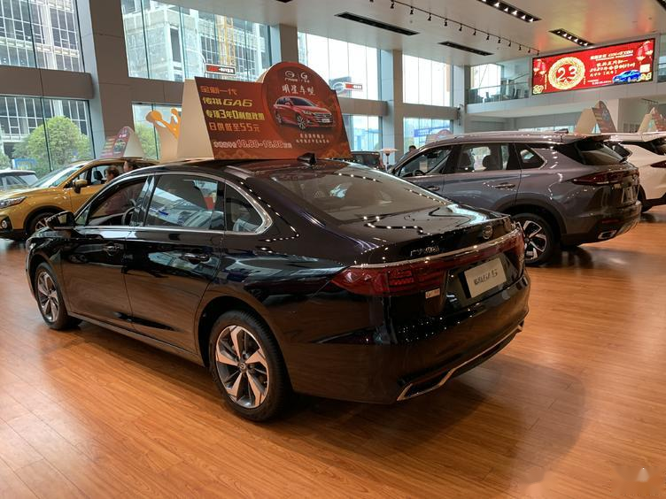 贵阳地区到店实拍广汽传祺ga6刷新国产中级轿车颜值上限