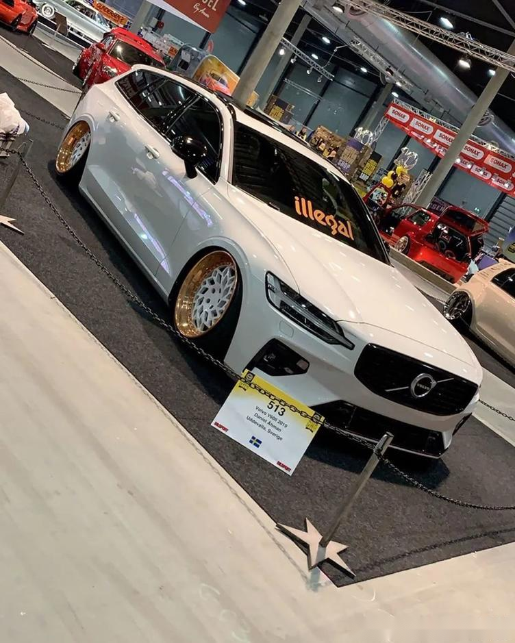 沃尔沃v60改装_轮毂_车身