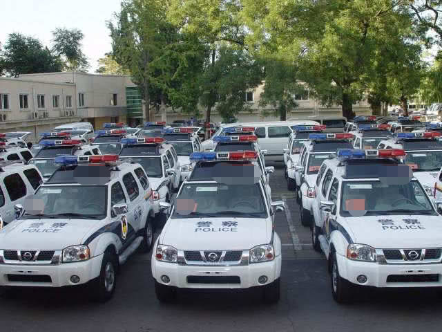 中国警车终于"上新"了,淘汰大众,丰田,新车亮相:大国风范