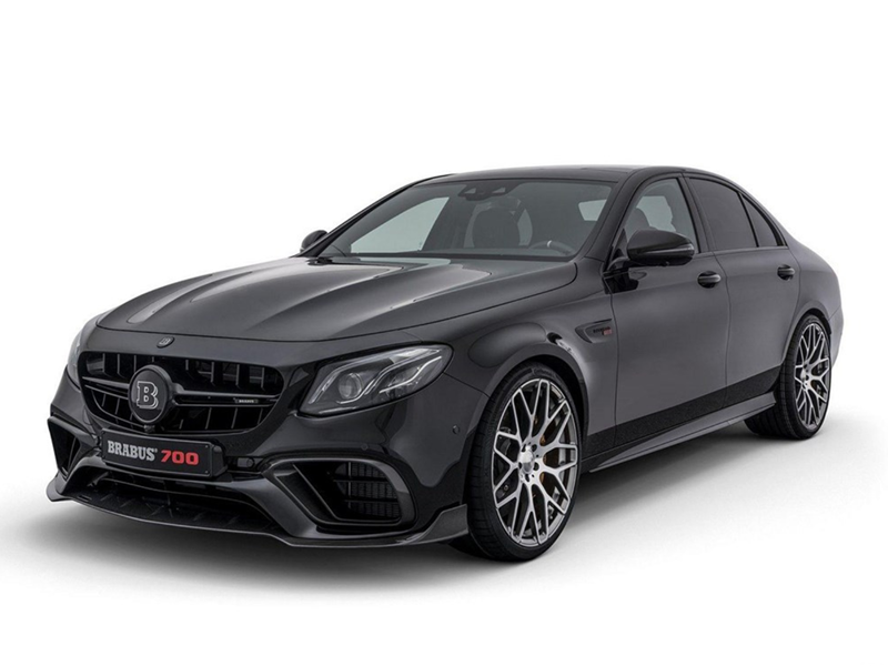 全身的碳纤维组件brbaus巴博斯e700变得更显运动