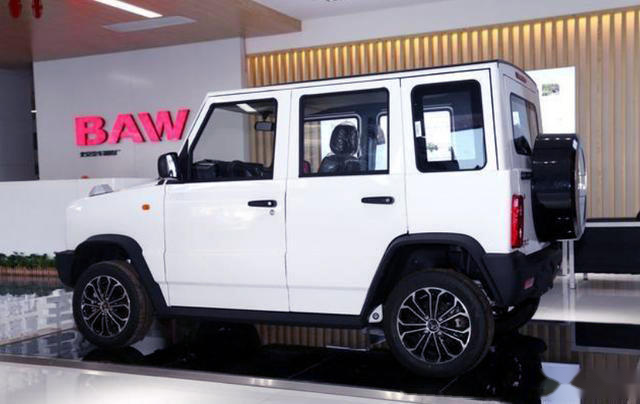 不到6万能买奔驰大g北汽豹100实车到店买菜代步太拉风了