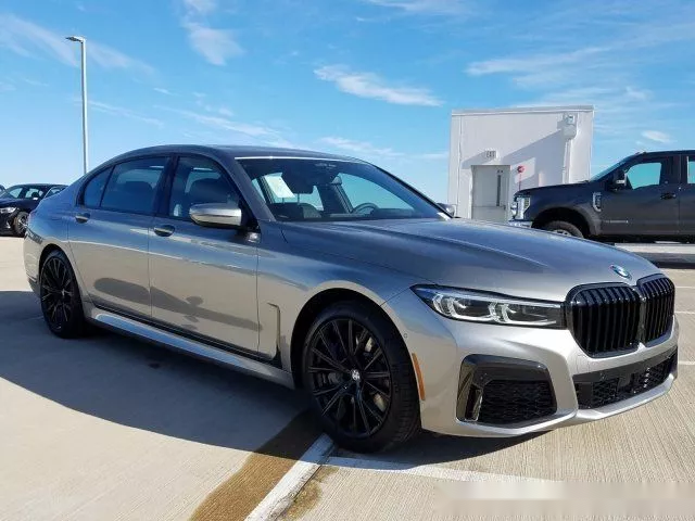 2020款宝马7系既商务又运动真心大气