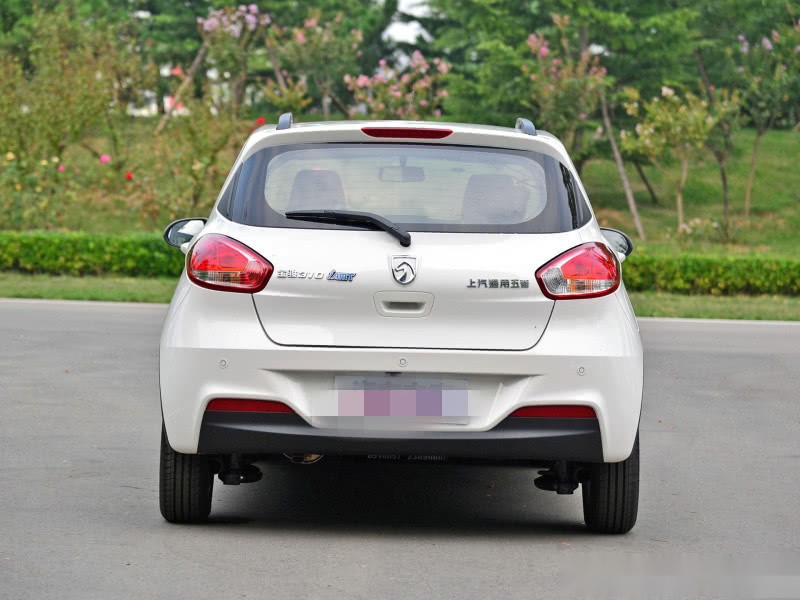 3万一辆敞篷跑车宝骏310成土豪座驾五菱宏光不要面子嘛