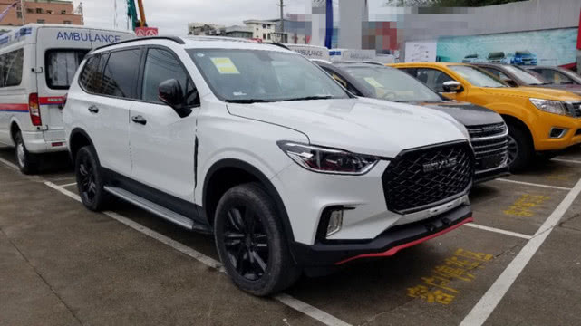 上汽大通d90pro柴油版到店配两把锁20升双增压zf8at