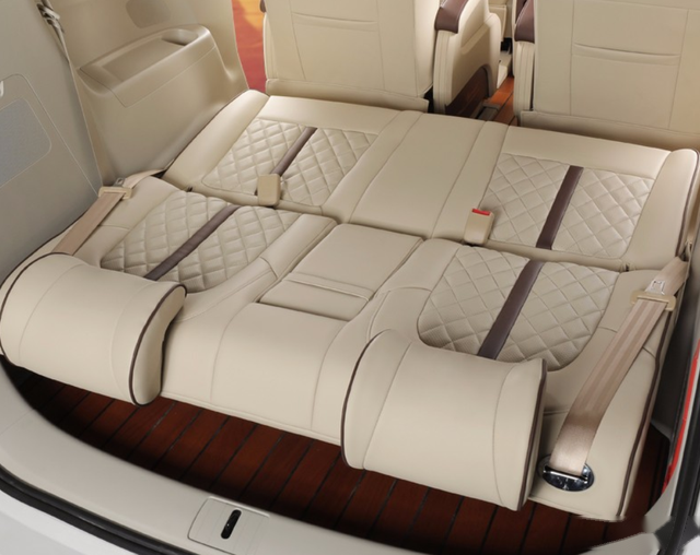 买辆传祺gm8来改装朋友的gl8瞬间没面子了