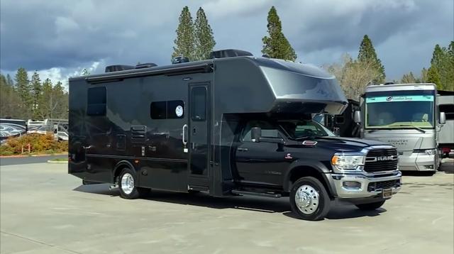 房车改装,道奇公羊皮卡改豪华房车,内部按家的规格设计