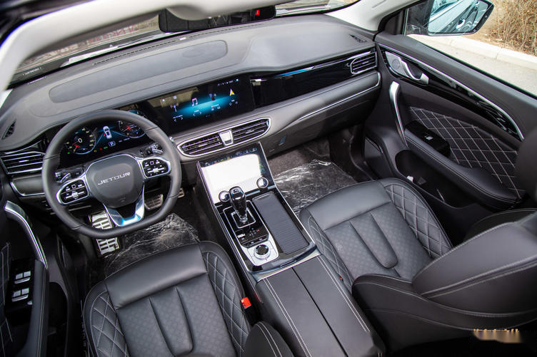 捷途x95内饰豪华配置丰富 10万级大7座suv_易车