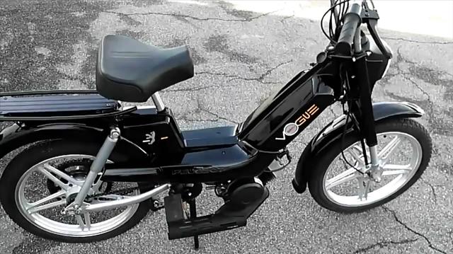 比亚乔燃油助力车,排量只有50cc,代步钓鱼神器!