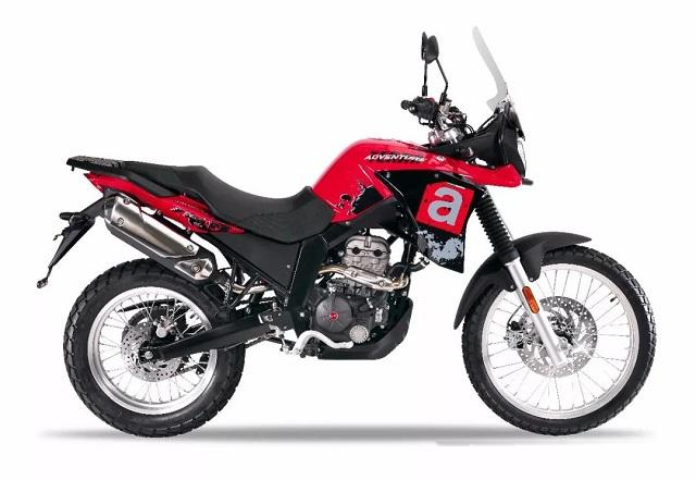 阿普利亚terra 250谍照曝光,春风动力,新款排气,真空辐条轮