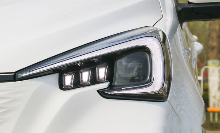 98-7.48万元 奔奔e-star高配惊喜多