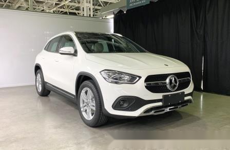 搭载低功率13t全新奔驰gla180申报图或将年内发布