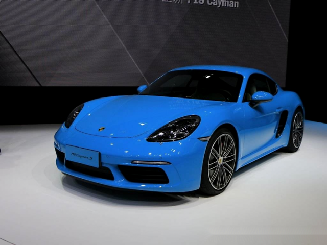 才一万公里就贬值20万52万买辆原厂漆的保时捷718cayman值吗