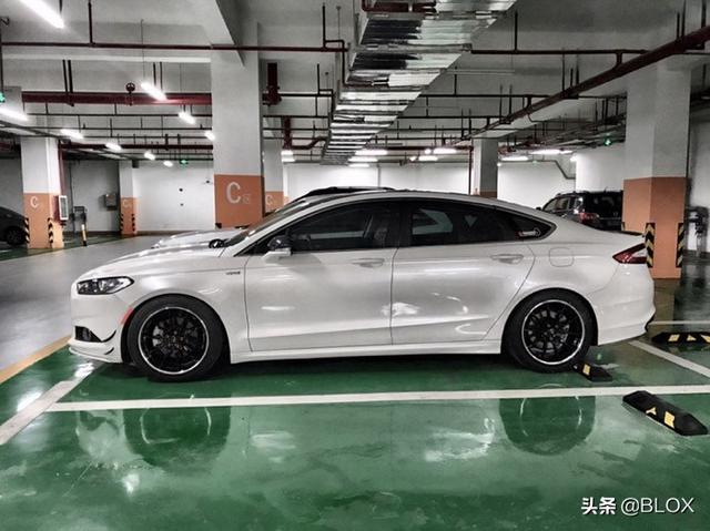blox 车主记-碳纤内饰和短簧上身,福特蒙迪欧改装分享