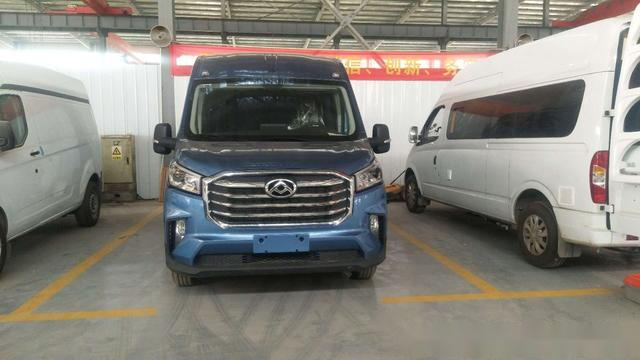 大通v90后双轮后驱房车上市了