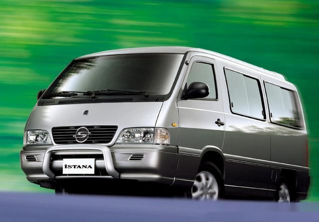 没了奔驰标的双龙伊思坦纳相比同类型车没有任何优势