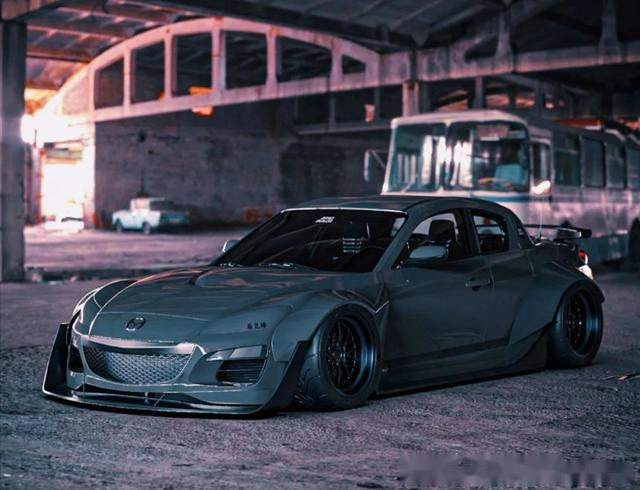 马自达rx8宽体改装水泥灰色最美搬运工