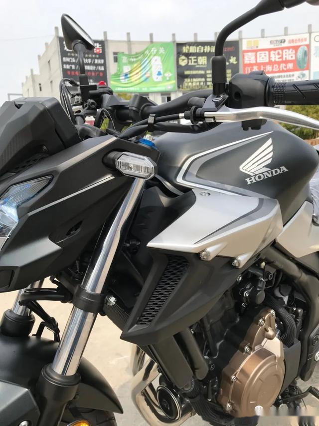 2020本田hondacb500f轻量级街车