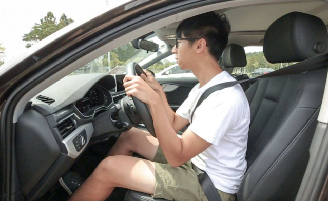 为啥新手司机座椅靠前老司机却靠后驾校教练说出了答案