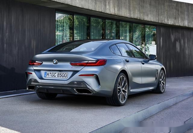 女神收割机3款百万级的轿跑让她无法抗拒