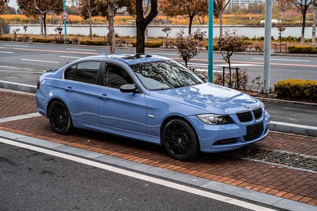 老车日记翻新一辆宝马e90顶配330i从猛男变成小清新