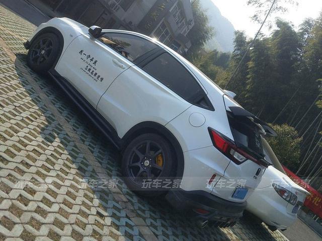 不务正业的suv本田xrv改装绞牙姿态案例