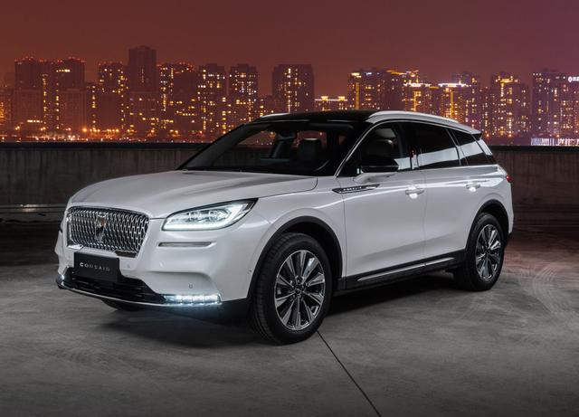 外观时尚大气动力20t8at20多万的林肯冒险家怎么样