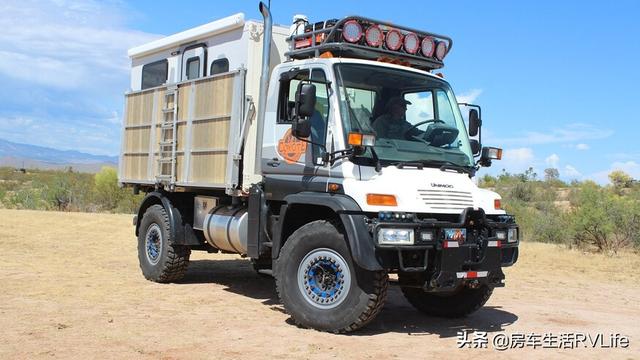 最强探险房车乌尼莫克u500工程车改房车