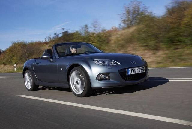 入门级双门跑车到底买哪款好