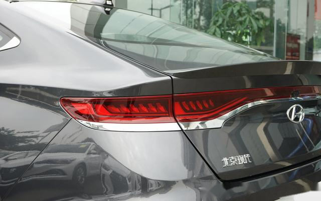 lafesta 菲斯塔车灯-后视镜-排气管-易车