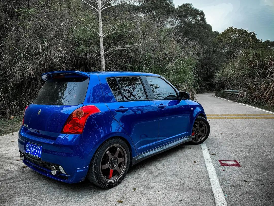 别忘了本田超跑的宿敌铃木雨燕素改案例