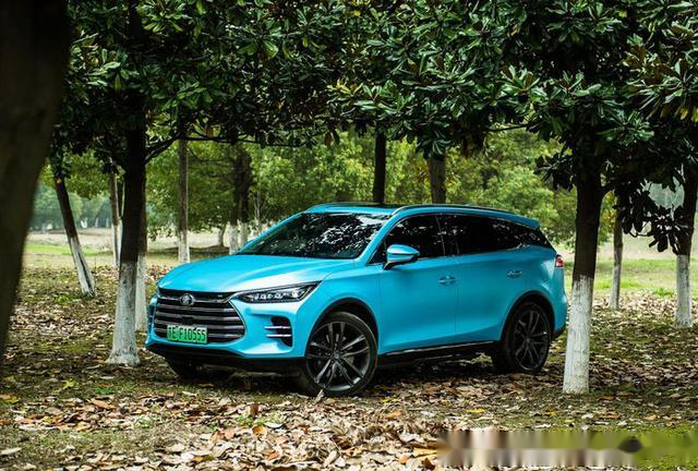 撕掉橙色换天蓝比亚迪唐dm改色膜