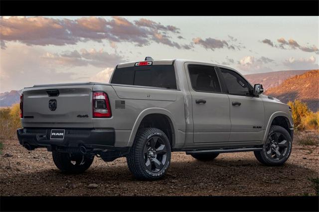 2020道奇公羊皮卡ram1500特别版专为纪念武装部队而设计