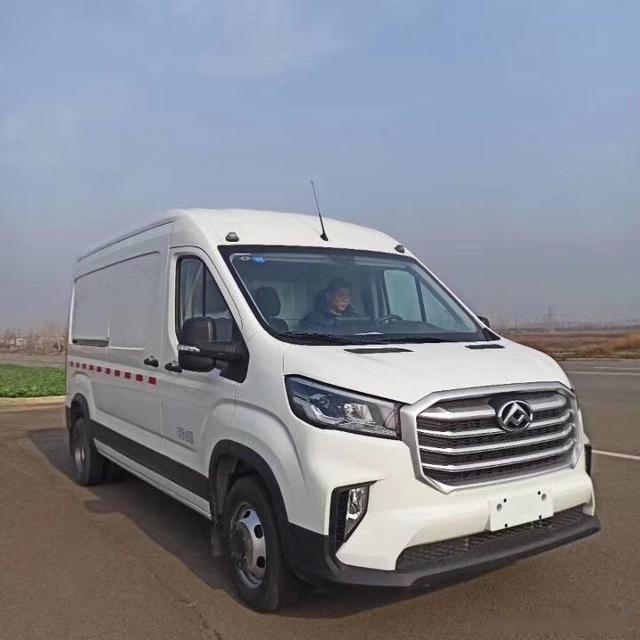 大通v90后驱后双胎b型房车更大安全性和舒适性