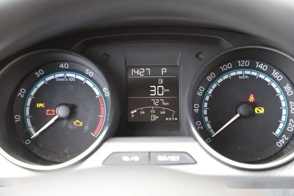 新款斯柯达昕动实测:稳妥靠谱,很有性价比