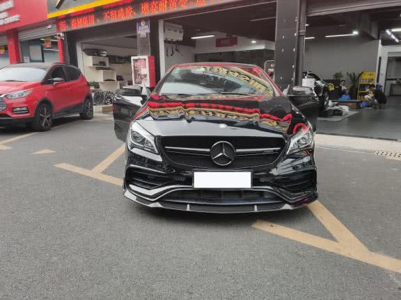 奔驰cla45改黑武士轮毂中网碳纤风刀