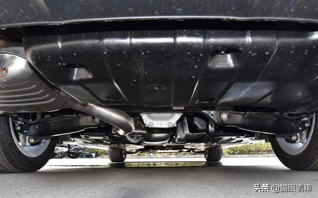 为国人而加长奔驰c260l是否比标轴更值得买