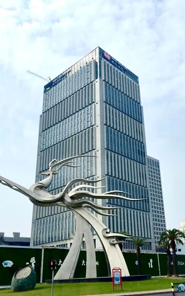 只要去昆山华旭威马购车 就独享