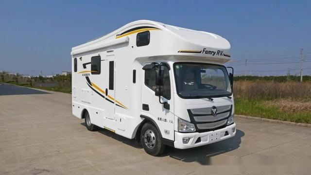 515房车展销季法美瑞国六轻卡平头房车超大水电任你用