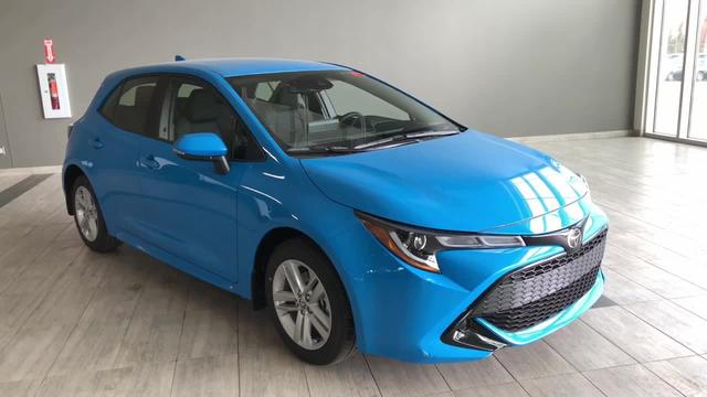 2020款卡罗拉到店,这个蓝色款真个性