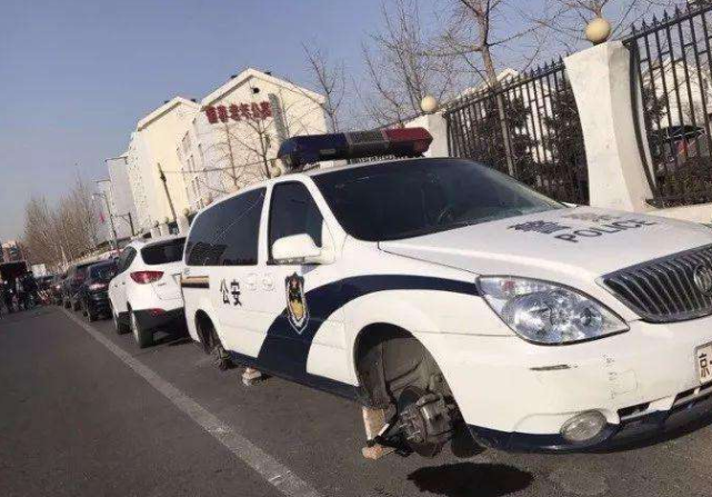 为啥小偷从不打宝马轮胎主意车主指指螺丝笑了想得手下辈子吧