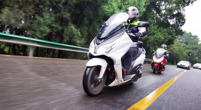 国产大阳巡航踏板,碟刹配abs,国四电喷 无级变速,还有皮带传动_易车