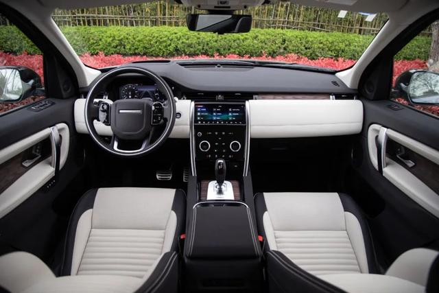 奔向春天全新路虎discoverysport