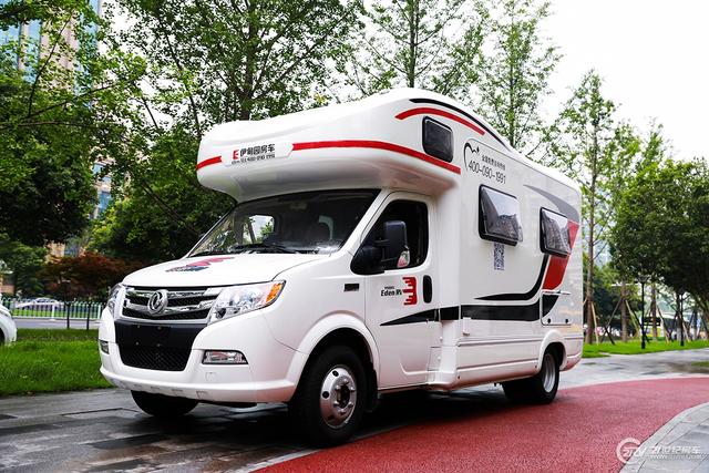 29.8万元起售 伊甸园5040东风御风自行式c型房车