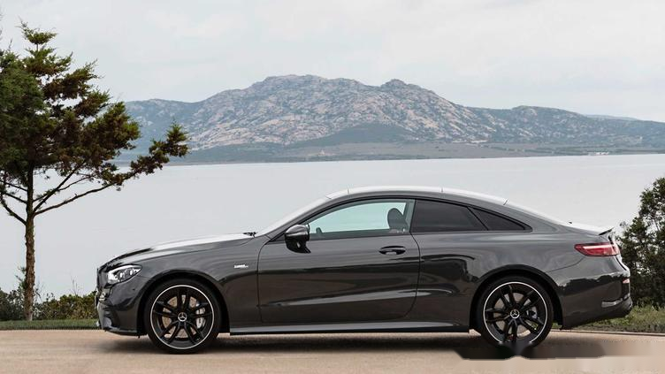 新款奔驰/amg e级轿跑官图 优雅车身彰显高贵气质