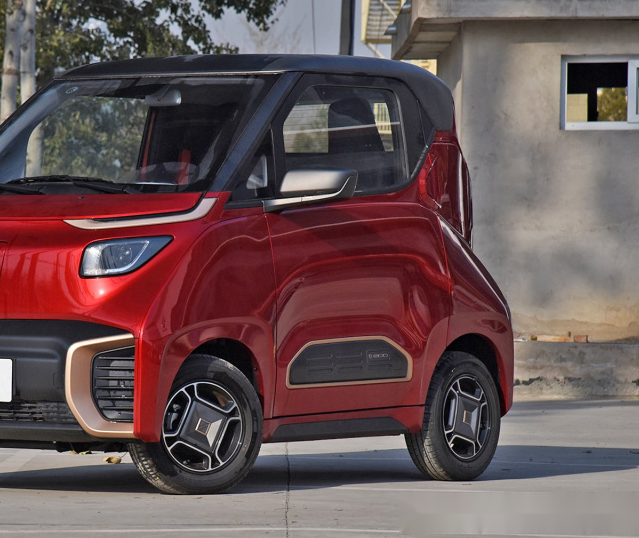 还骑啥电动车五菱新车外观时尚配悬浮液晶仪表盘四轮独悬548万