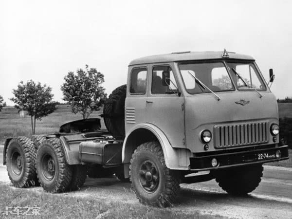 历时7年研发,前苏联的运输功臣,maz-500系列卡车曾获最高成就奖