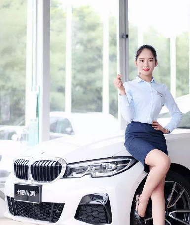 买车时别被美女销售忽悠了这3种费用交了就吃亏专门坑新手